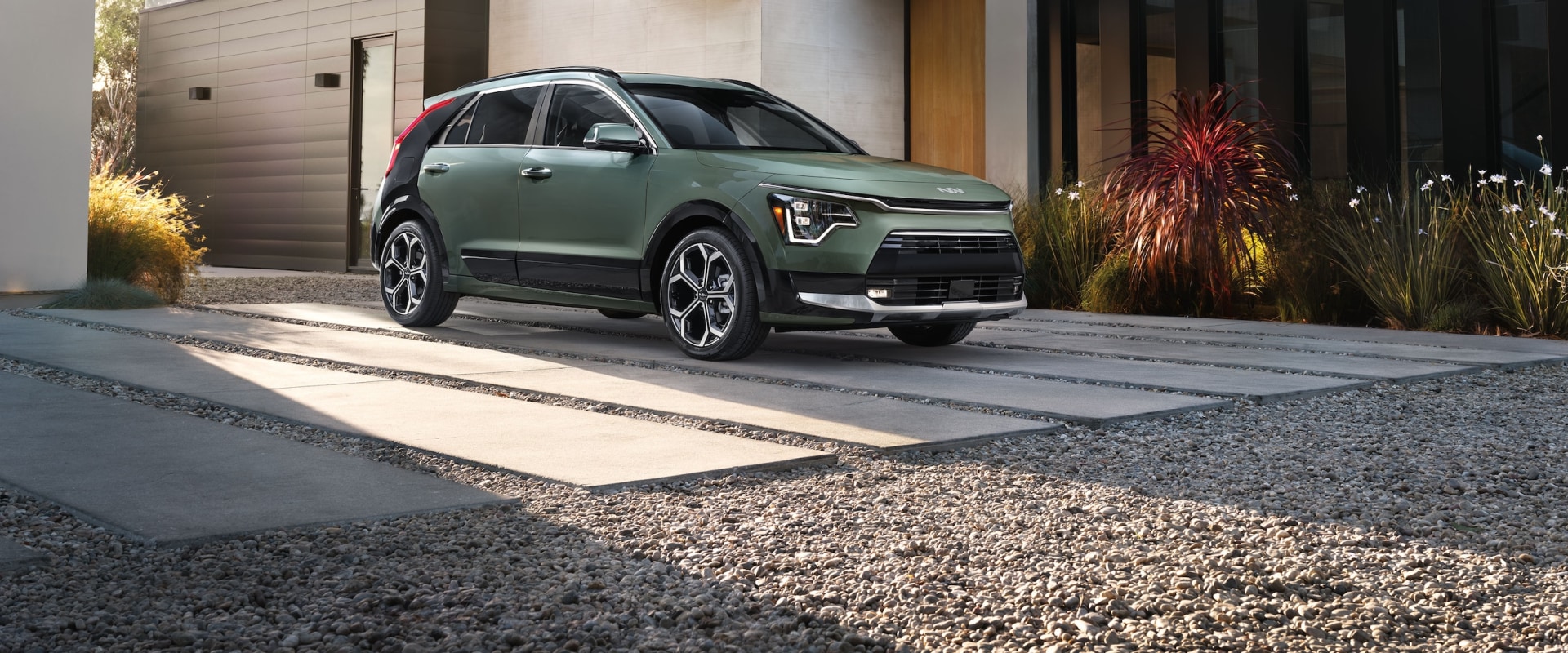 The Top Safety Features Prioritized by Car Dealers in Fairfield County, Connecticut: An Expert's Perspective